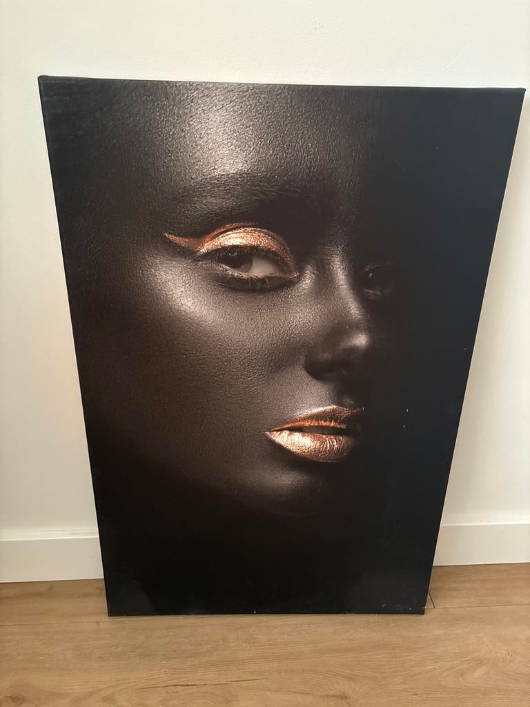 Schilderij: Donkere Dame met Rose Goud Accent, Ophalen