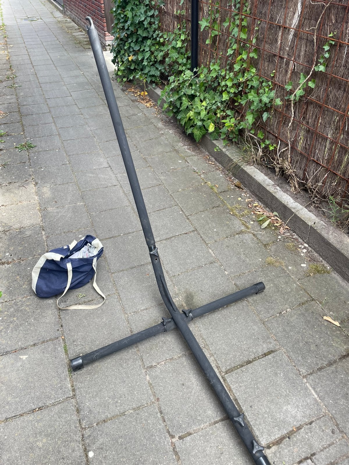 Steun voor hangmat, Ophalen, Zo goed als nieuw