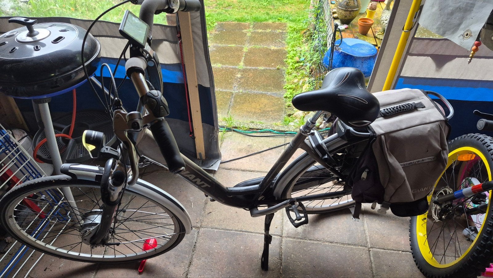 Giant twist go, Fietsen en Brommers, Elektrische fietsen, Gebruikt, Giant, 47 tot 51 cm, 30 tot 50 km per accu, Ophalen of Verzenden