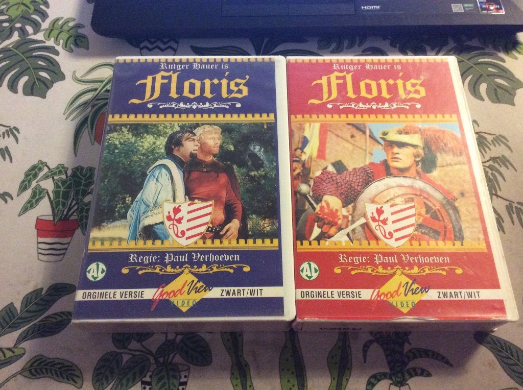 Floris op VHS (met Rutger Hauer) 2 videobanden, Alle leeftijden, Ophalen of Verzenden, Gebruikt, Serie