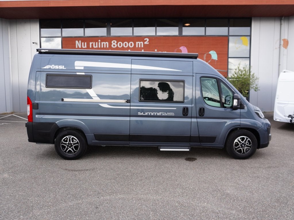 Pössl Summit Shine 600 L ALS NIEUW EN COMPLEET, Caravans en Kamperen, Campers, Automaat, Luifel, Buscamper of Camperbus, Ringverwarming