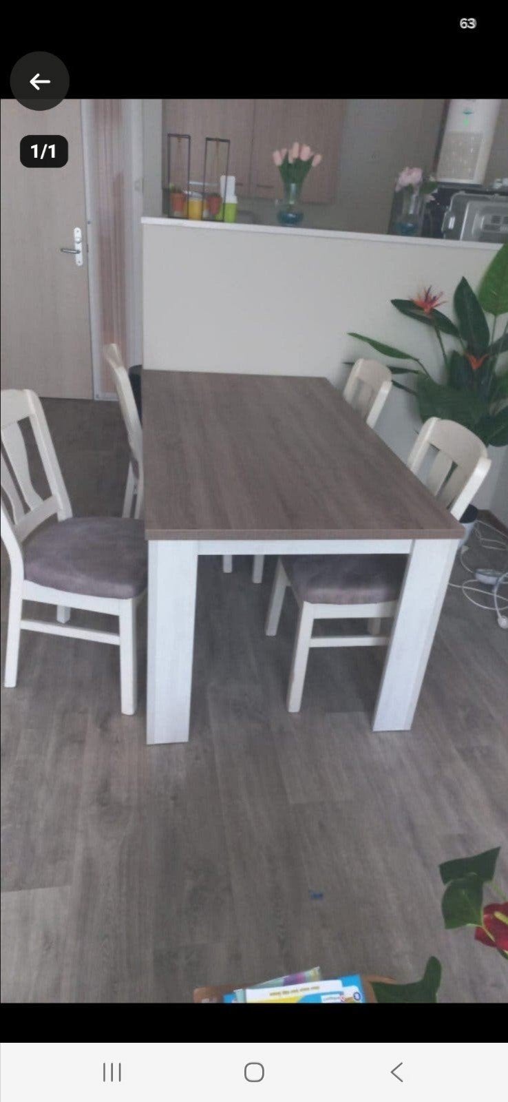 Eettafel met 4 stoelen - Modern en comfortabel, Huis en Inrichting, Ophalen, Gebruikt, 100 tot 150 cm, 50 tot 100 cm