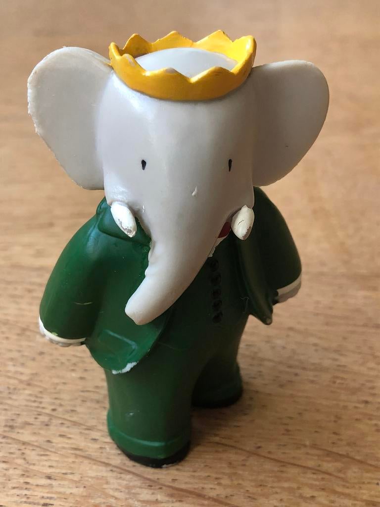Plastic poppetje Koning Babar de Olifant - 7,5 cm - uit 1995, Verzamelen, Ophalen of Verzenden, Overige figuren, Gebruikt, Beeldje of Figuurtje