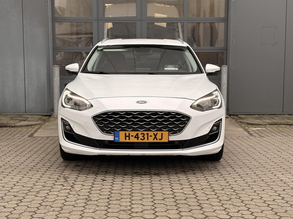 Ford Focus Wagon 1.5 EcoBoost Automaat Vignale I WINTER PACK, Auto's, Ford, 1345 kg, Euro 6, 150 pk, Wit
