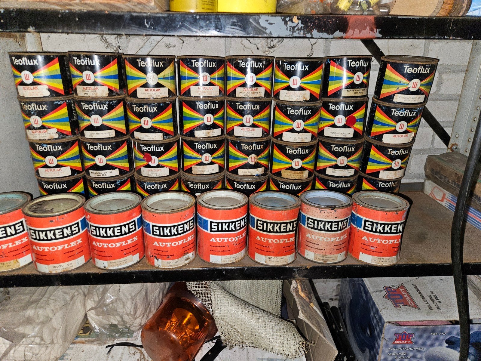 Autolakken in verschillende kleuren., Ophalen, Nieuw