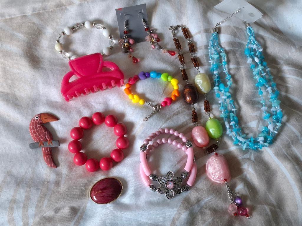 Kleine PARTIJ sieraden 3,50 euro, Sieraden, Tassen en Uiterlijk, Oorbellen, Zo goed als nieuw, Overige materialen, Overige kleuren
