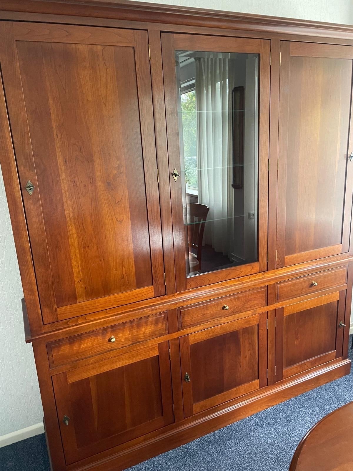 Vitrinekast kersenhout, Huis en Inrichting, Ophalen, Gebruikt, 150 tot 200 cm, 25 tot 50 cm