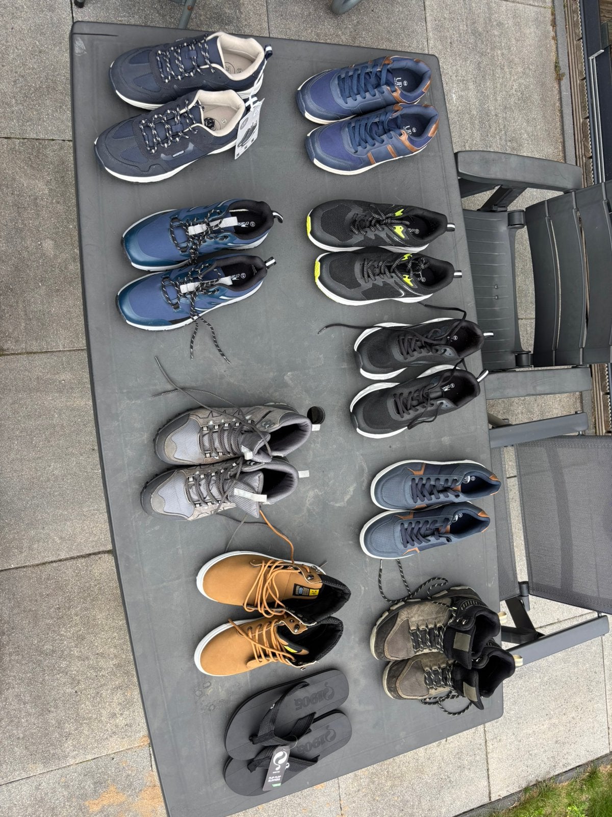 10 paar schoenen/slippers, Kleding | Heren, Schoenen, Ophalen of Verzenden, Zo goed als nieuw
