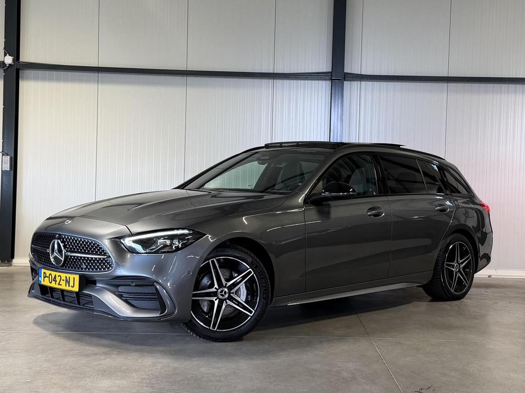 Mercedes C-klasse Estate 300 e AMG Line Pano Sfeer Leer NAP, Auto's, Mercedes-Benz, Automaat, Achterwielaandrijving, Euro 6, 4 cilinders