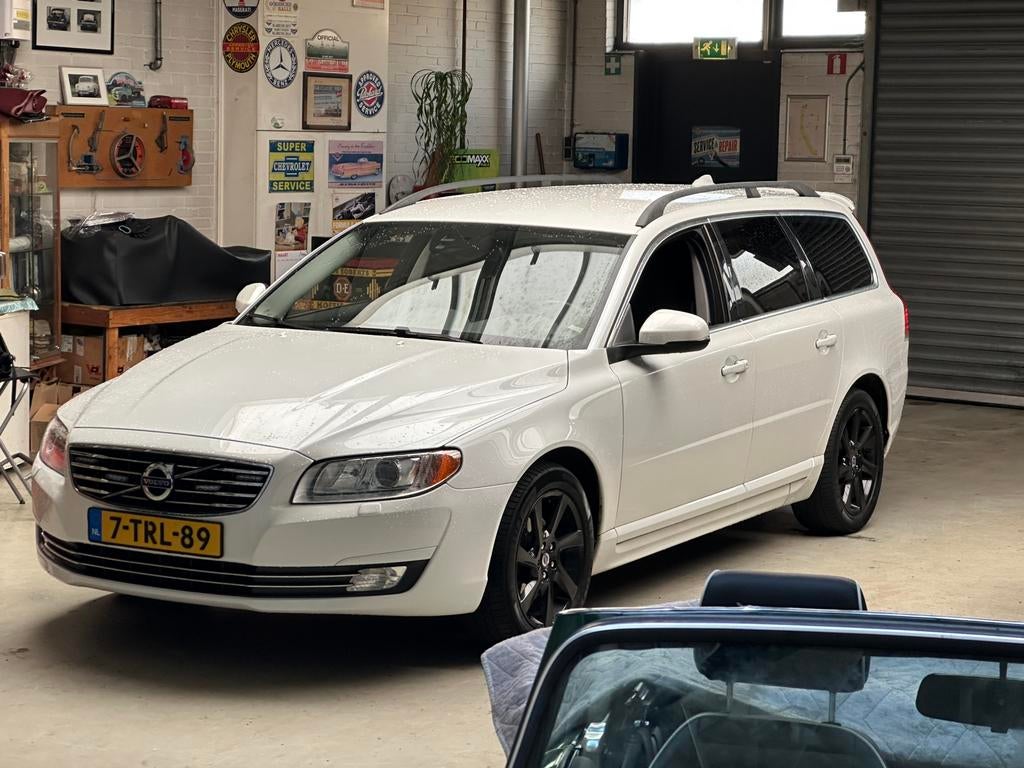 Volvo v70 nordic+ polestar 2014 automaat, Auto diversen, Handleidingen en Instructieboekjes, Ophalen