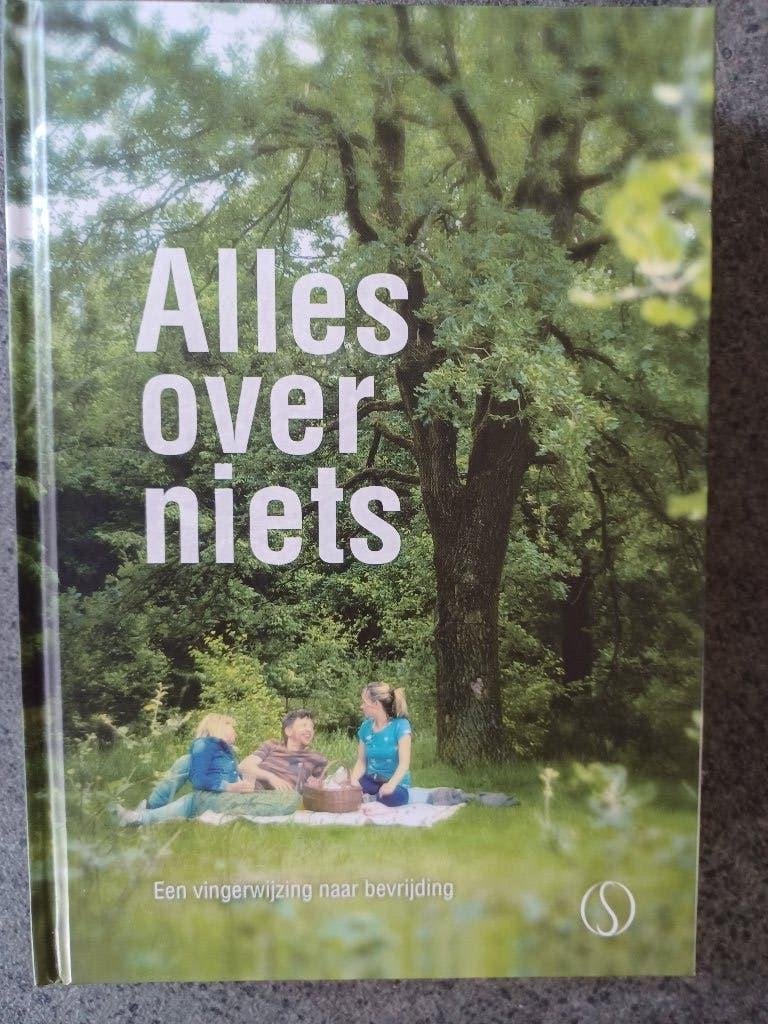 Alles over niets, Achtergrond en Informatie, Spiritualiteit algemeen, Nieuw, Ophalen of Verzenden