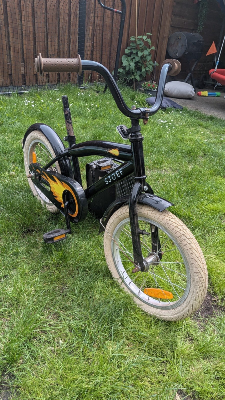 Sjoef Jongenfiets 18 inch zonder Zadel en rem., Ophalen, Gebruikt, Staal, 16 tot 20 inch