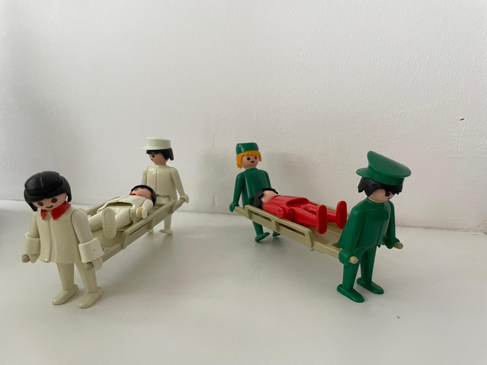 Playmobil. Verplegers. Brancard, Kinderen en Baby's, Speelgoed | Playmobil, Ophalen of Verzenden, Gebruikt