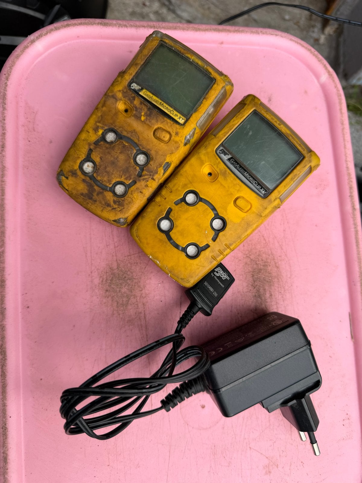 2x GasAlertMicroClip XL gasmeters met oplader, Ophalen of Verzenden, Gebruikt, Overige meters