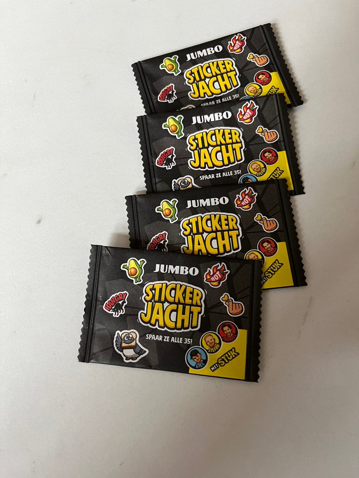 Jumbo stickerjacht, Jumbo, Ophalen