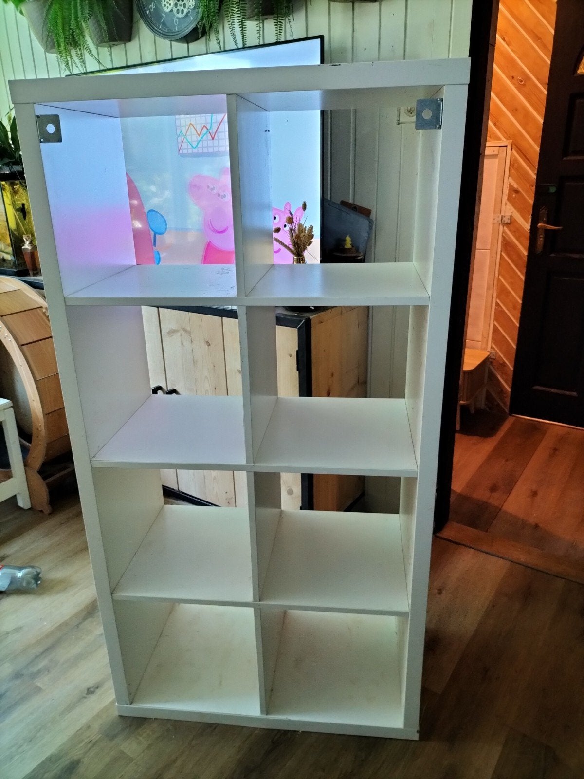 Gratis IKEA Kallax kast met 8 vakken, Ophalen, Gebruikt