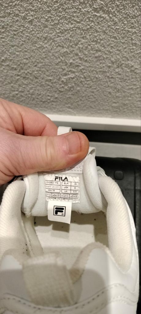 Witte Fila sneakers, maat 39, nieuw, Wit, Nieuw, Ophalen of Verzenden, Sneakers of Gympen