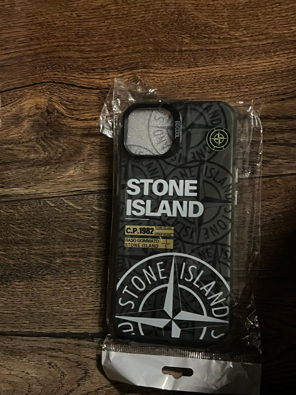 Foto 8 van Stone Island iPhone Hoesjes - Diverse Modellen en Kleuren