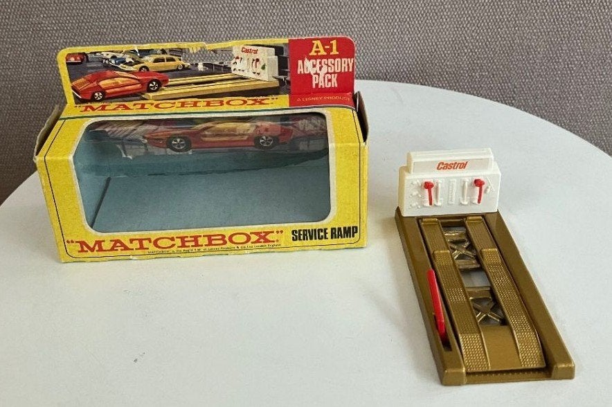 Matchbox Service Ramp A-1 (verkocht), Ophalen of Verzenden, Zo goed als nieuw, Auto