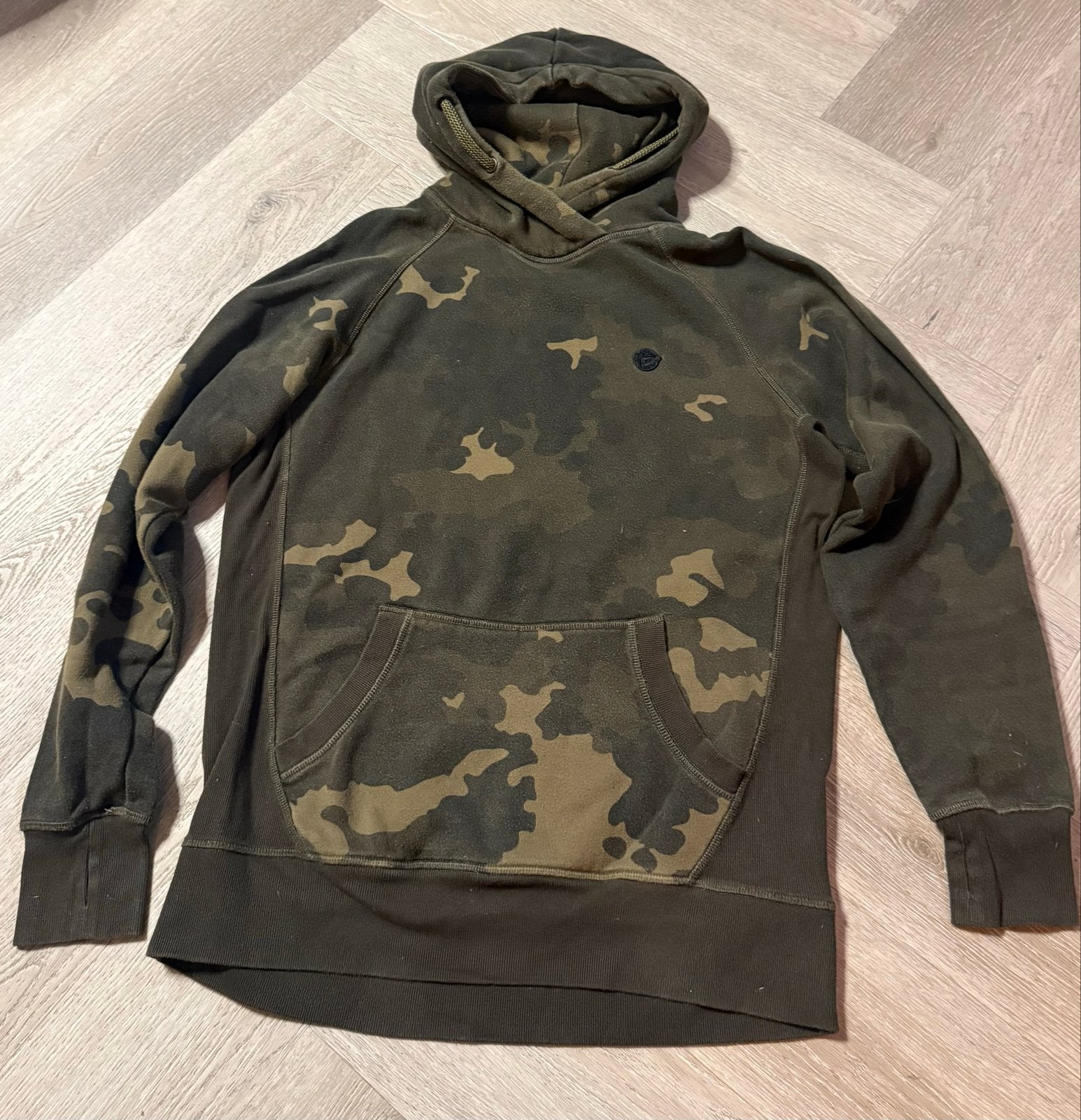 Korda Camo Maat M (fox , trakker , korda , Ridgemonky), Watersport en Boten, Ophalen of Verzenden