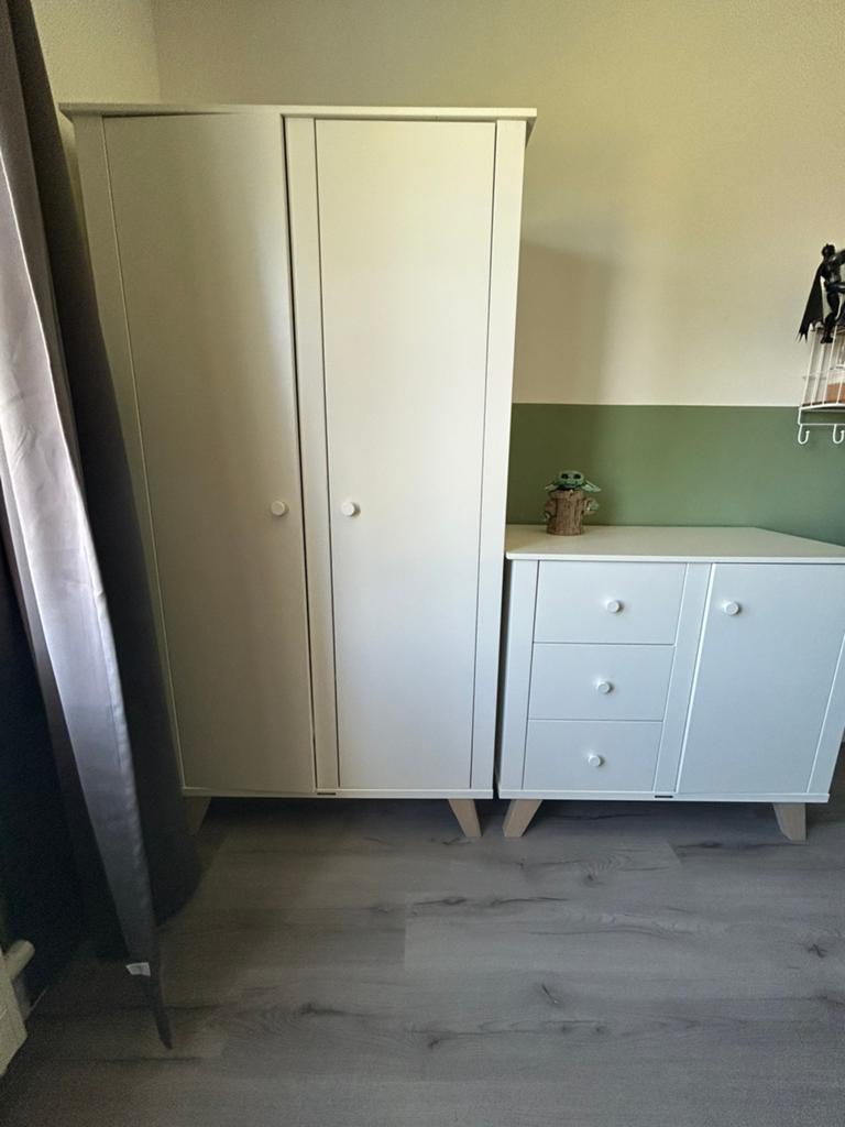 Kinder/baby Kast en Commode Wit / Naturel kidsmill - lars, Ophalen, Zo goed als nieuw