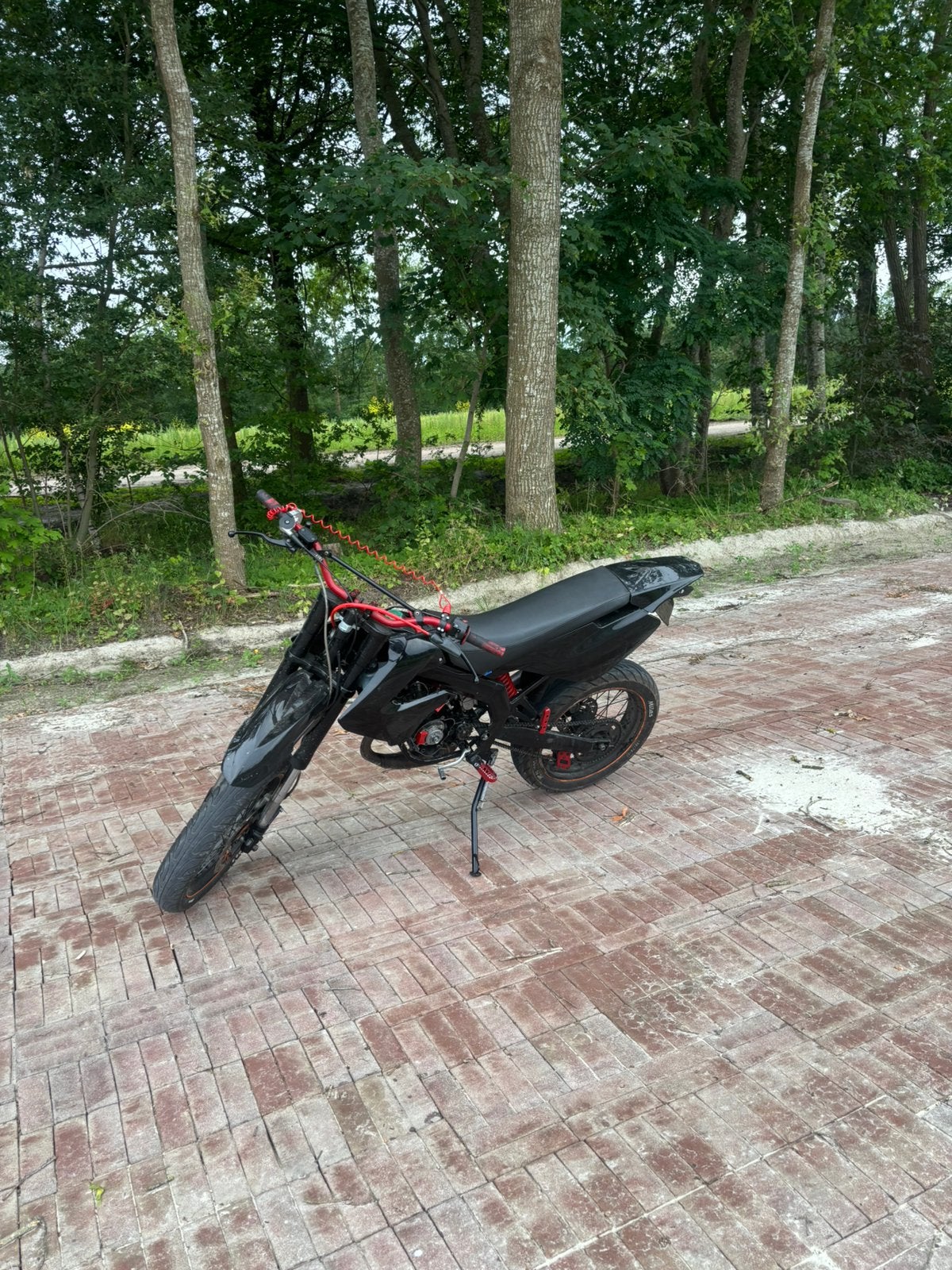 Derbi senda 77cc, Fietsen en Brommers, Brommers | Derbi, Ophalen, Zo goed als nieuw