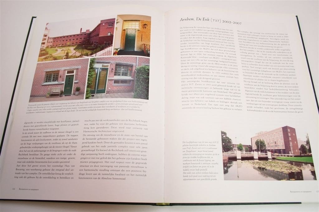 Harmonische Architectuur — Renovatie van Oude Gebouwen, Boeken, Ophalen of Verzenden, Zo goed als nieuw, Architecten