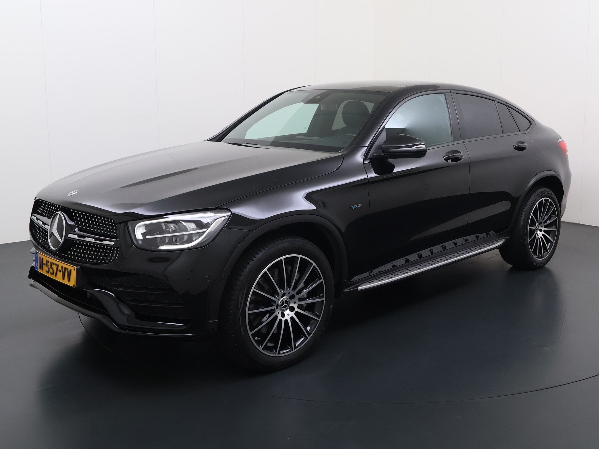 Mercedes-Benz GLC 300e 4Matic AMG Coupé // SoH 94% // Trekh, Auto's, Mercedes-Benz, Automaat, Gebruikt, 4 cilinders, 320 pk