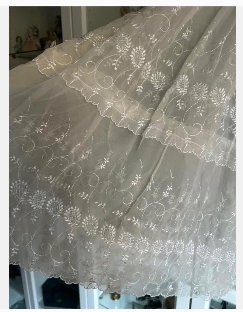 Antieke sleetse petticoat, 72 cm lang, Antiek en Kunst, Antiek | Kleding en Accessoires, Ophalen of Verzenden, Dames