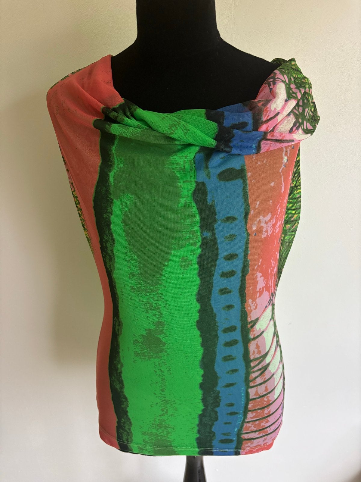 DONNADURA mouwloze top met kleurrijke print, maat 38, Kleding | Dames, Tops, Maat 38/40 (M), Meerkleurig, Ophalen of Verzenden