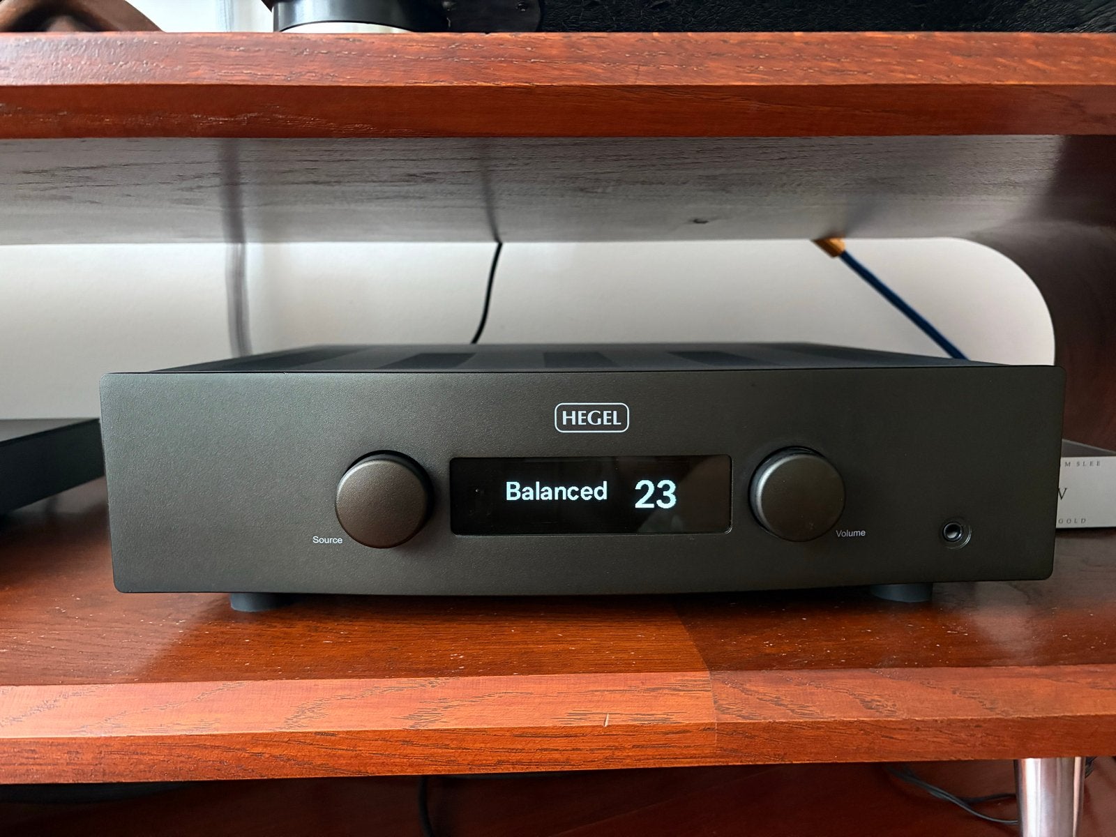 Hegel H190 Geïntegreerde Versterker - Zo goed als nieuw, Overige merken, Ophalen of Verzenden, Zo goed als nieuw, 120 watt of meer