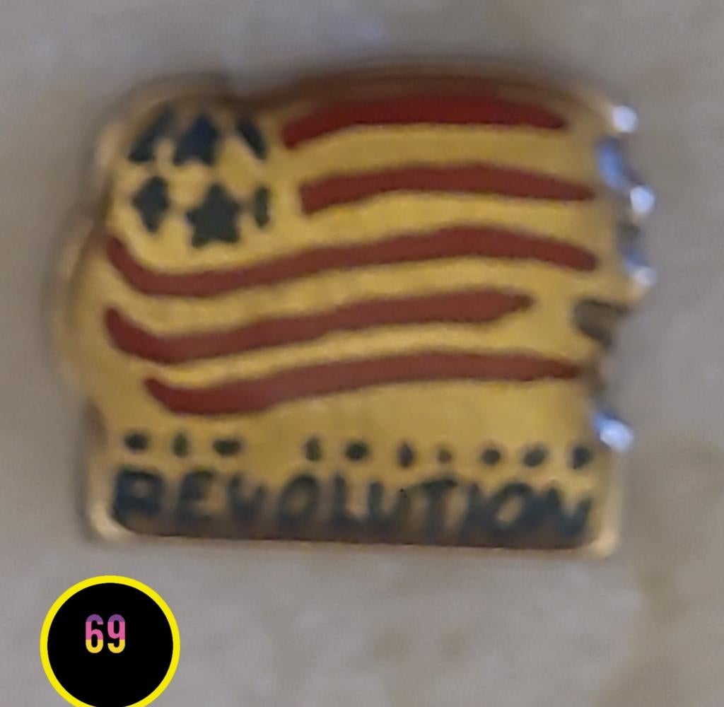Pin Revolution Amerikaanse vlag, Verzenden, Gebruikt, Overige onderwerpen
