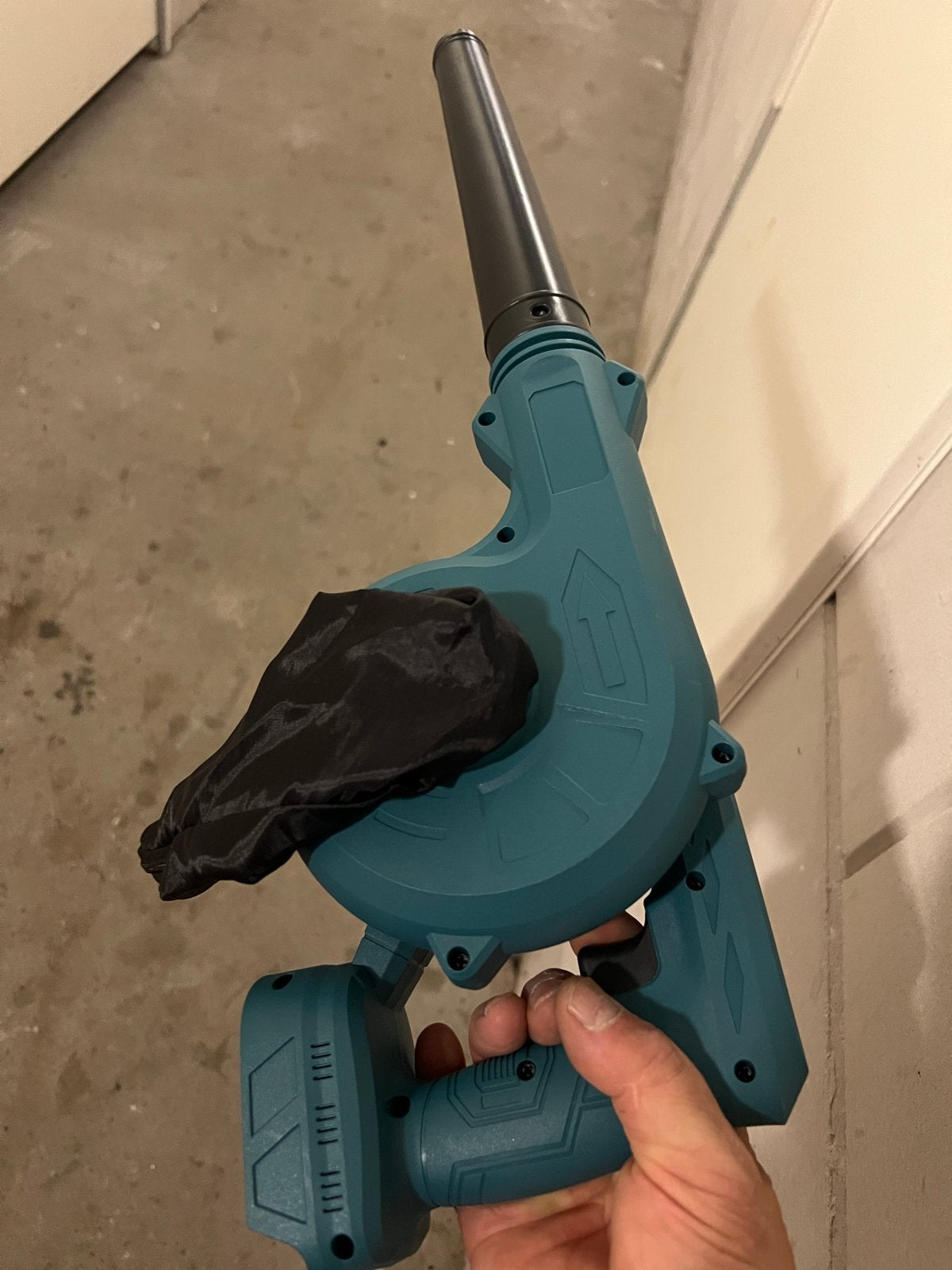 Makita Accu Bladblazer/Bladzuiger - Zo goed als nieuw, Tuin en Terras, Ophalen, Zo goed als nieuw, Met opvangzak, Accu