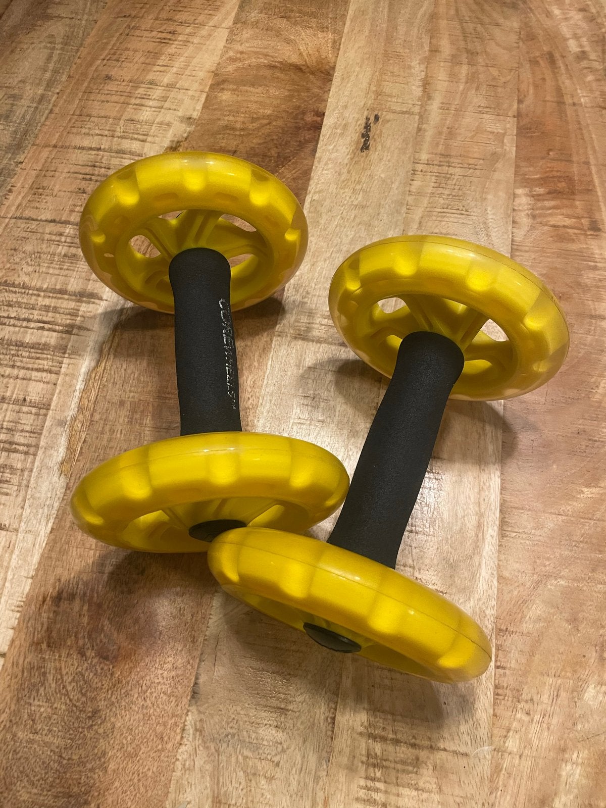 Corewheels Buikspierwiel Set - Geel, Sport en Fitness, Fitnessmaterialen, Ophalen, Zo goed als nieuw, Buik, Buikspierwiel