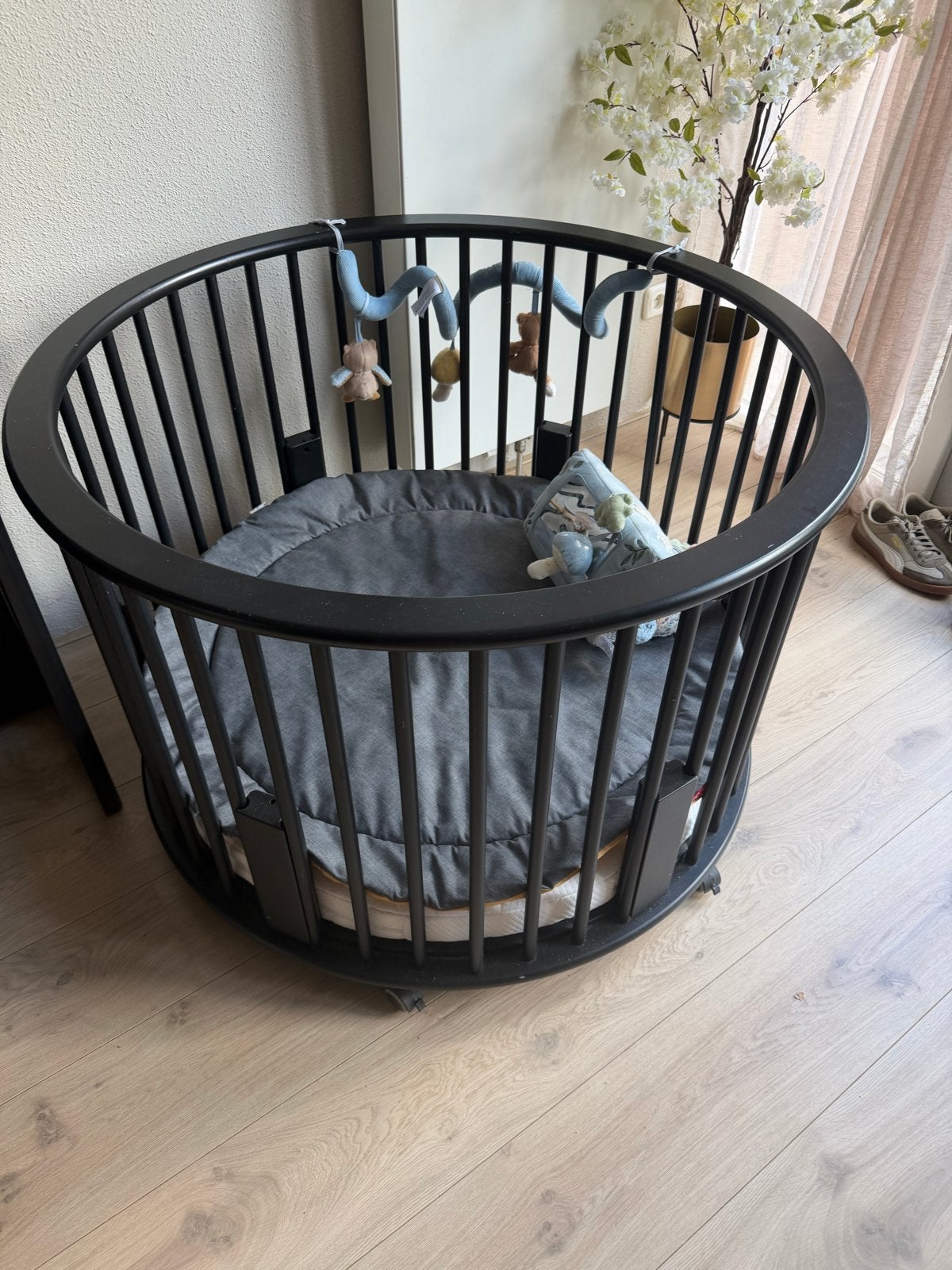 Bopita Ronde Box op Wieltjes met Dik Matras en Kussen, Kinderen en Baby's, Boxen, Ophalen, Zo goed als nieuw, Rond, Wieltjes