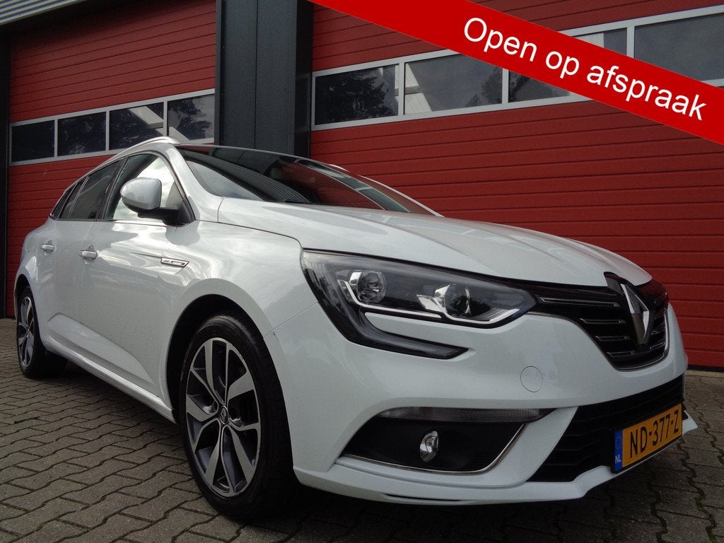 Renault Mégane Estate 1.2 TCe Bose Line 101PK Bomvol opties, Auto's, Renault, Voorwielaandrijving, 101 pk, Gebruikt, 4 cilinders