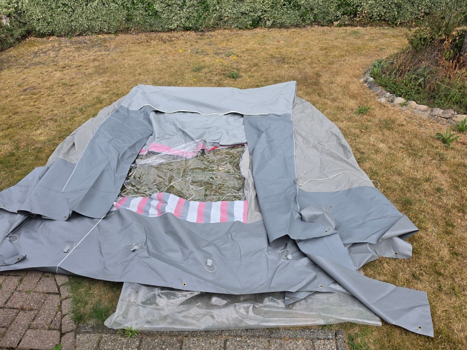 Kleine voortent eriba puck wintertent, Ophalen, Gebruikt