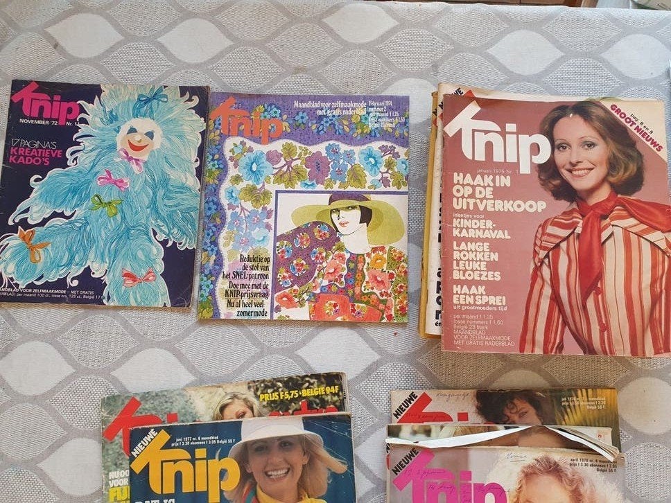 Knipmode Tijdschriften - Vintage Mode en Patronen, Ophalen of Verzenden, Gelezen, Damesbladen