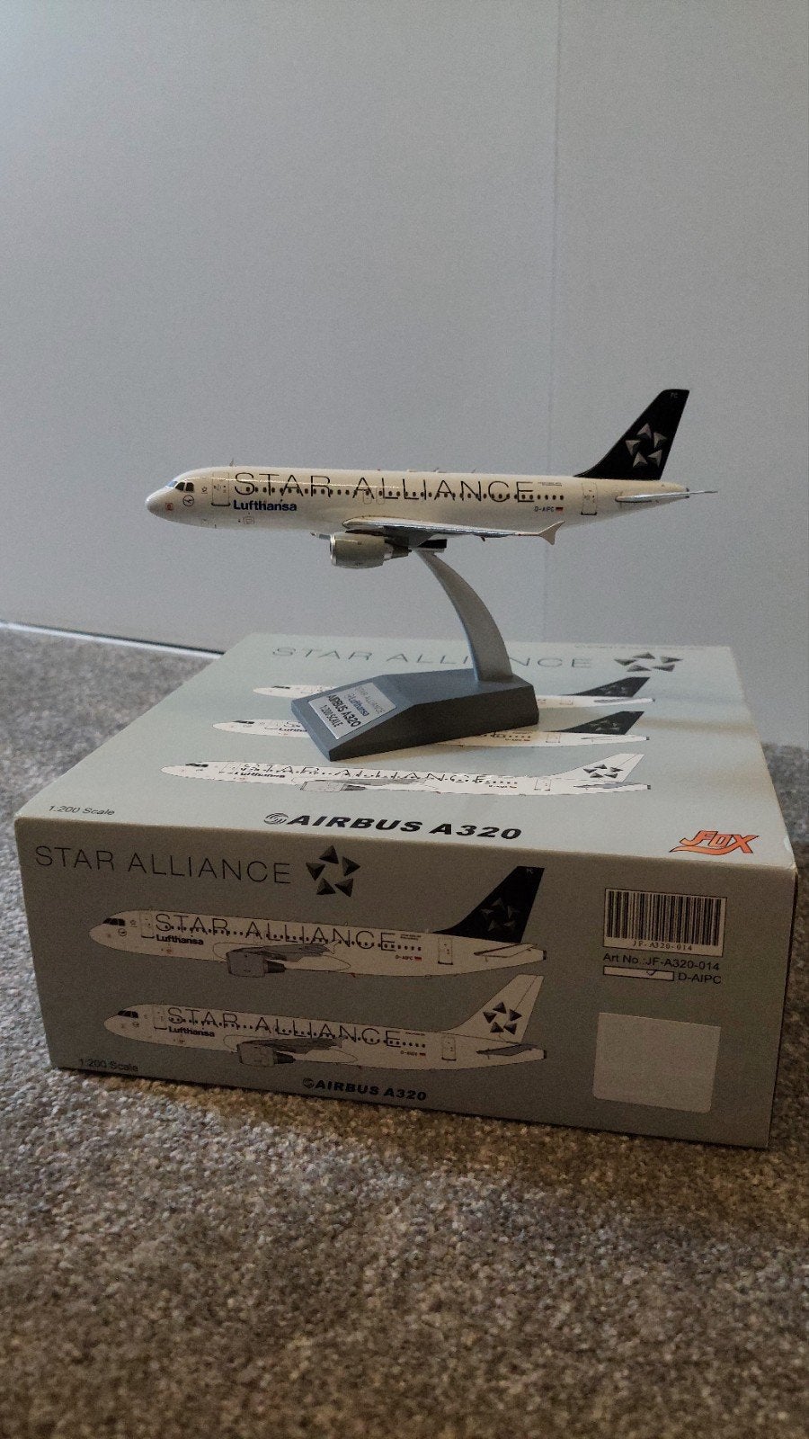 Star Alliance Lufthansa Airbus A320 modelvliegtuig 1:200, Overige merken, 1:200 of kleiner, Ophalen of Verzenden, Zo goed als nieuw