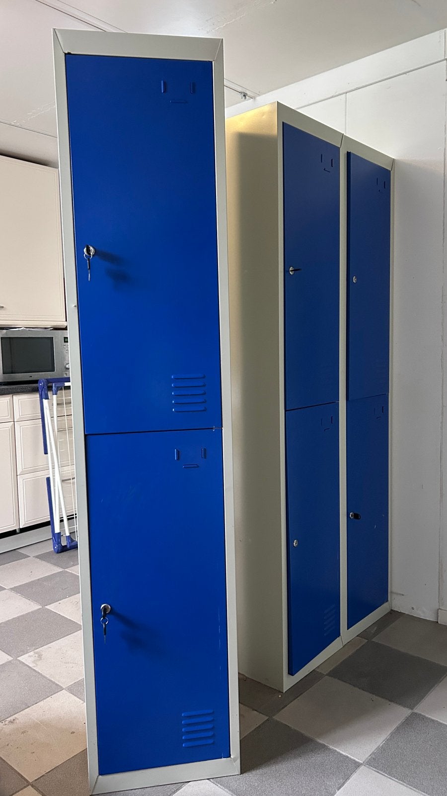Metalen kluisje/locker, blauw en grijs, Huis en Inrichting, Ophalen, Gebruikt