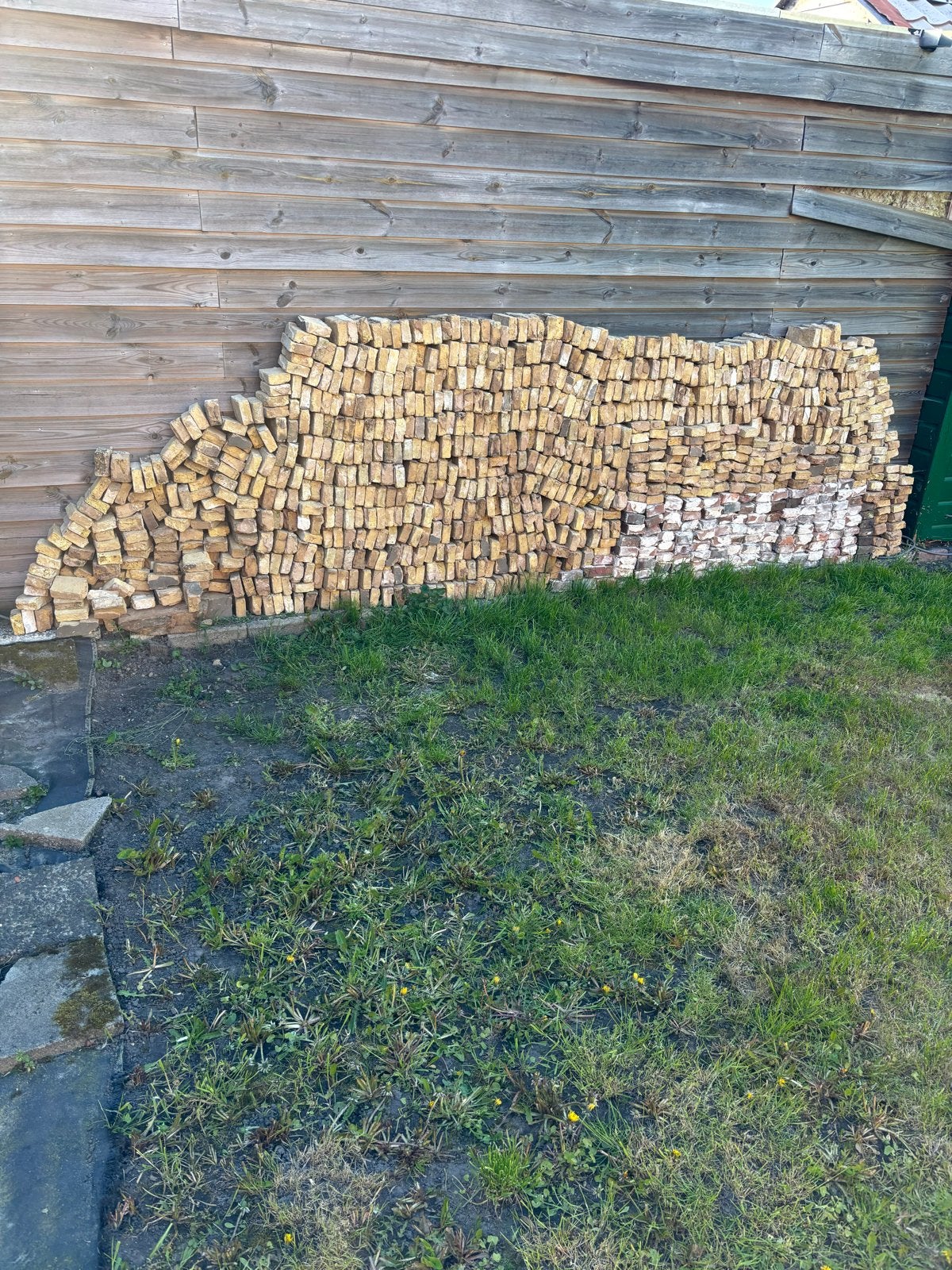 Gebruikte gele bakstenen (Friese geeltjes), Ophalen, Gebruikt, Beton, Klinkers