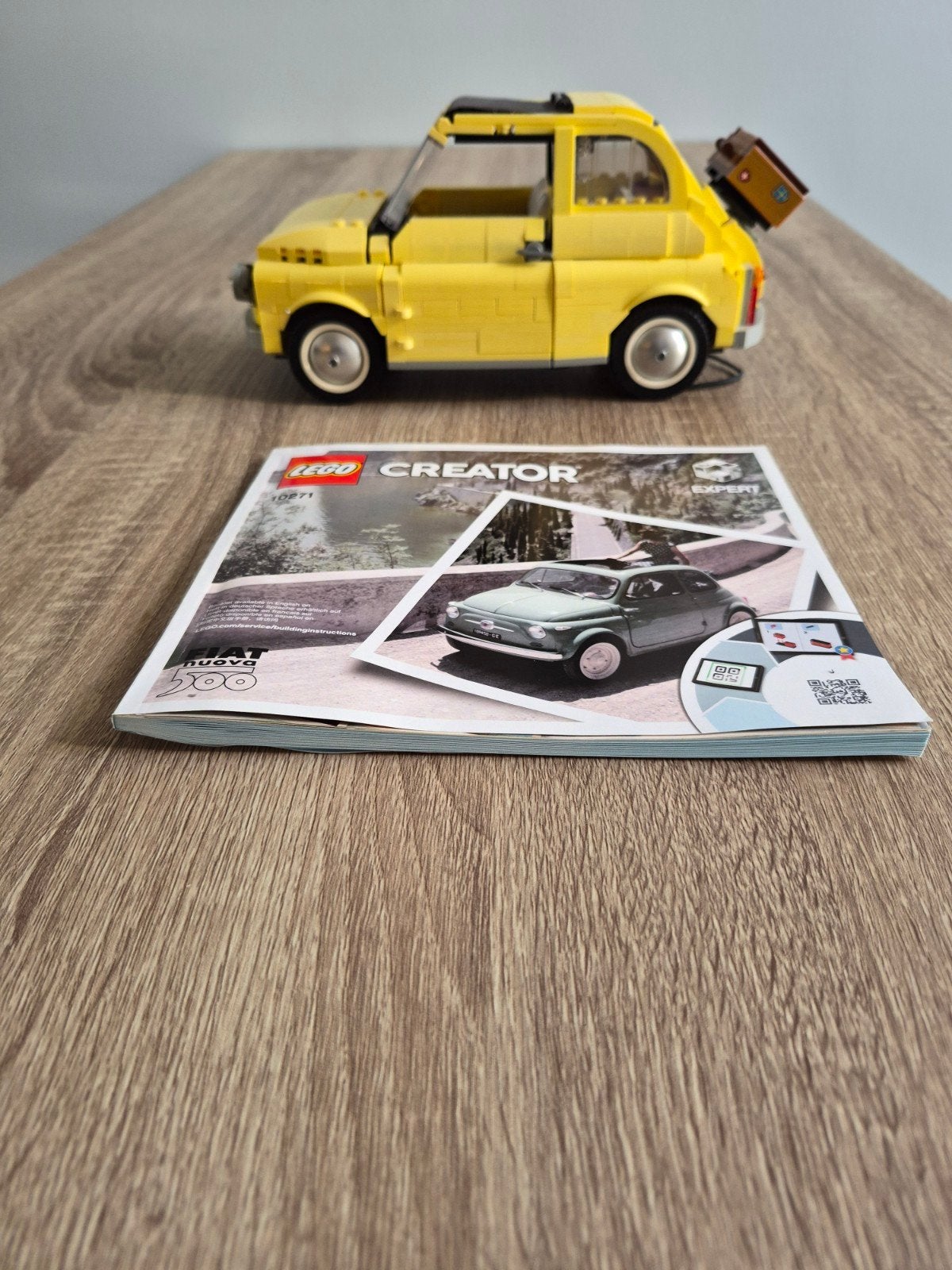 LEGO Creator Expert Fiat 500 (10271) - Geel, Ophalen of Verzenden, Zo goed als nieuw, Overige merken