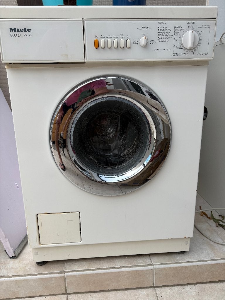 Miele Eco Plus wasmachine, Witgoed en Apparatuur, Wasmachines, Ophalen, Voorlader, 85 tot 90 cm, Minder dan 1200 toeren