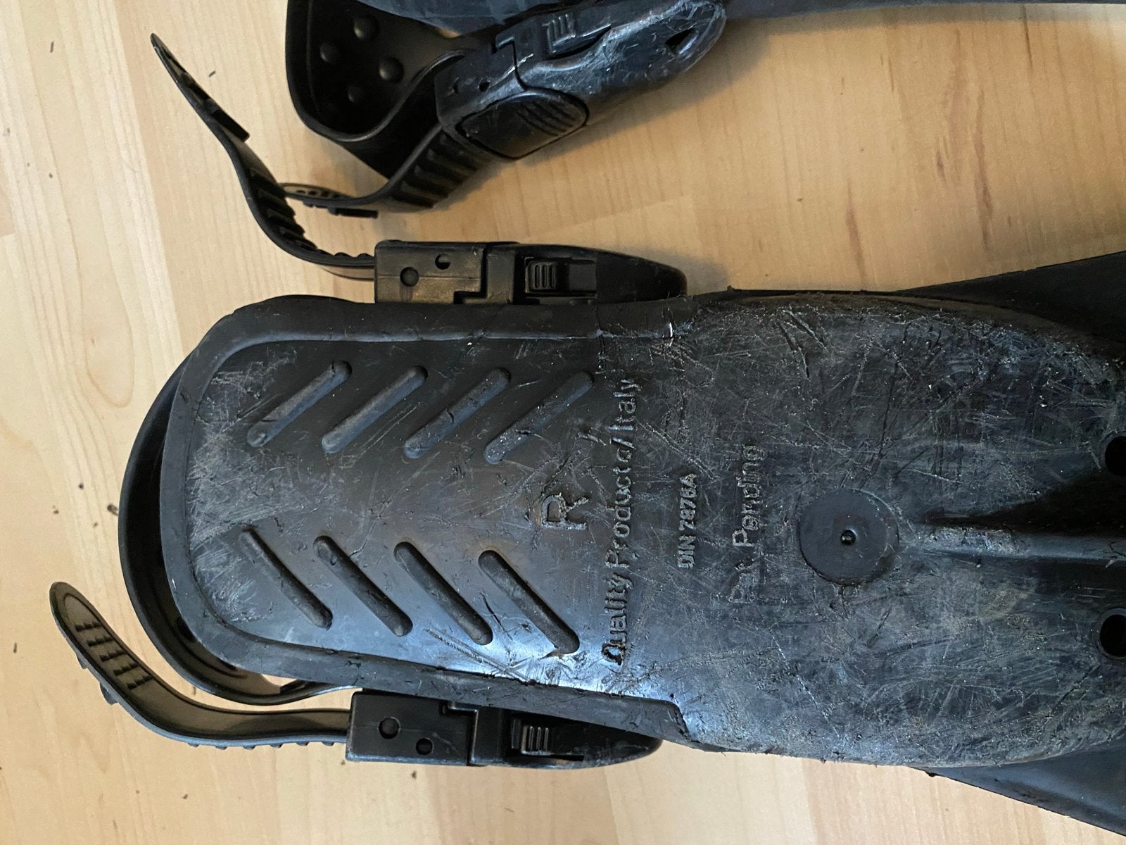 Complete duikuitrusting met duikpakken en accessoires, Watersport en Boten, Ophalen, Gebruikt, Duikpak