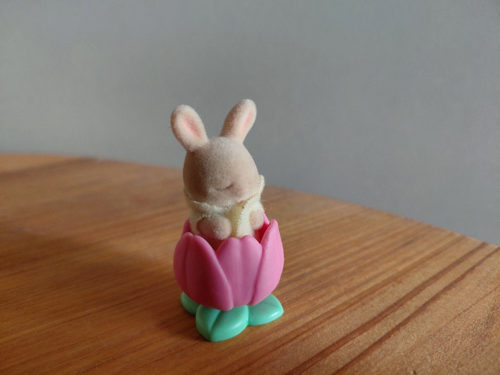 Sylvanian Families mini-konijntje/slapend/bloemserie, Ophalen of Verzenden, Zo goed als nieuw