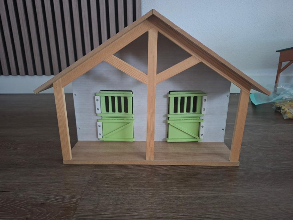 Kids Globe Paardenstal met 2 Boxen en Berging 1:24 Roze, Ophalen of Verzenden, Gebruikt