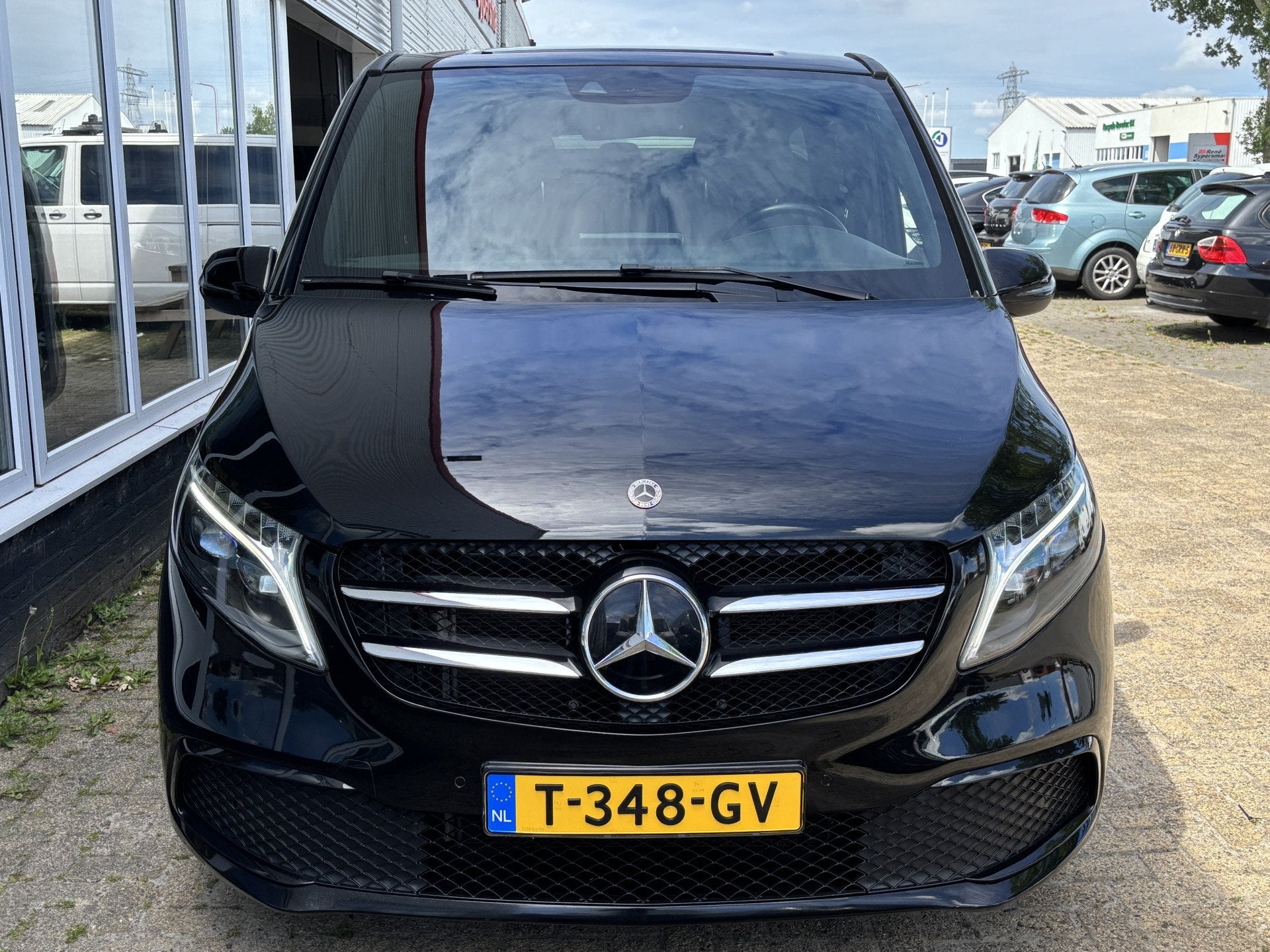 Mercedes-Benz V-Klasse 250d Extra Lang Avantgarde Edition |, Automaat, Dealer onderhouden, Achterwielaandrijving, Gebruikt