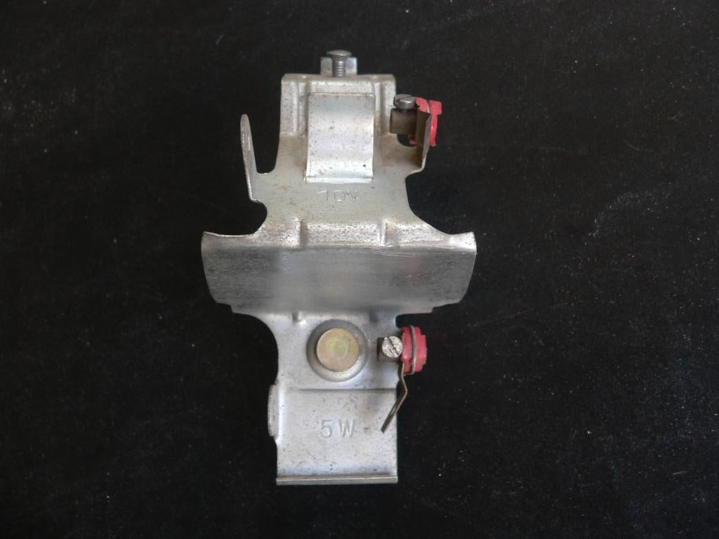 ACHTERLICHTFITTING CITROËN 2CV AZAM BENELUX UITVOERING NOS, Ophalen