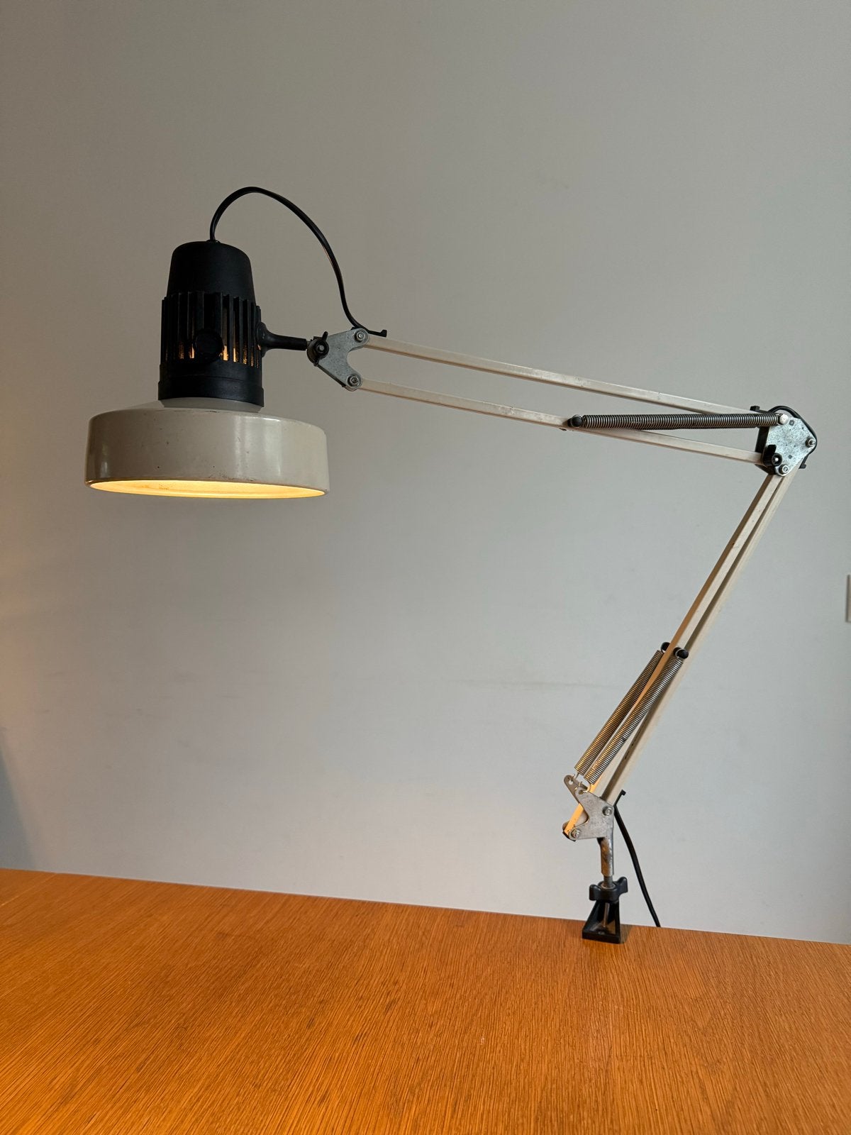 Vintage Vrieland Design architectenlamp - midcentury 70s, Beige, Bureaulamp, Overige merken, Kunststof
