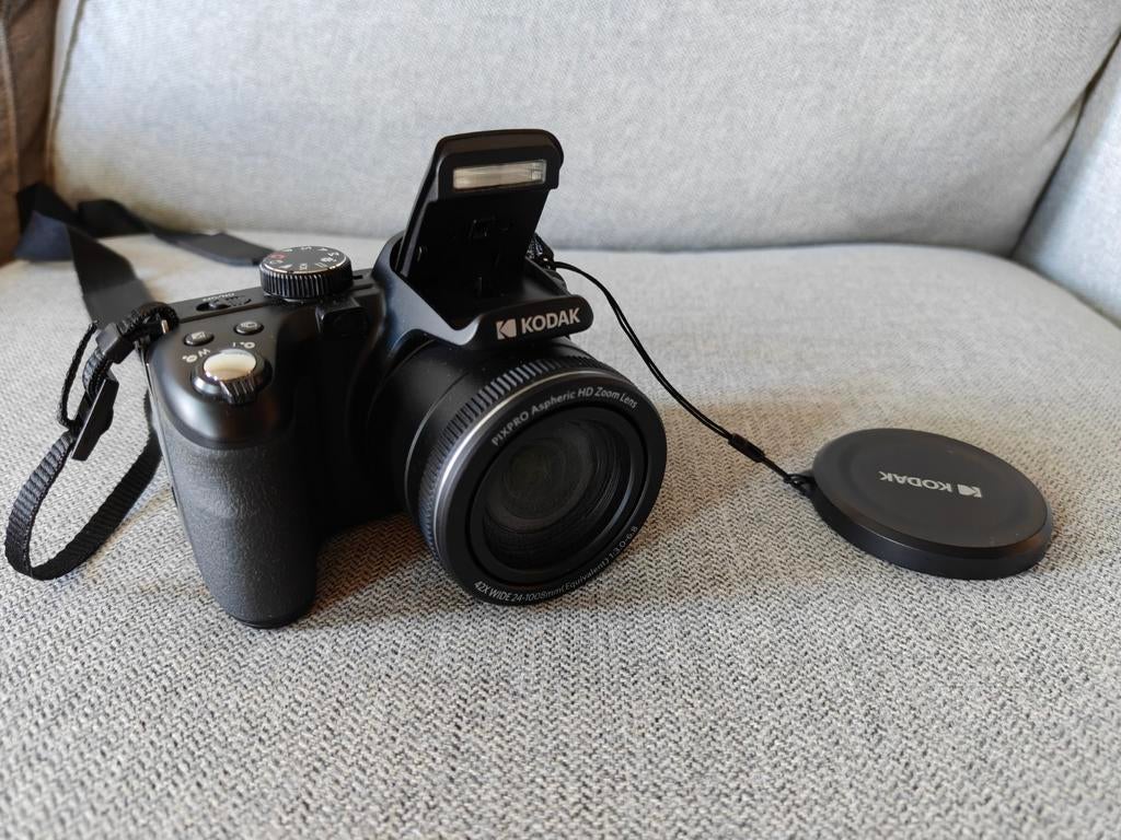 Kodak Pixpro AZ425 - Ongebruikt, Ophalen of Verzenden